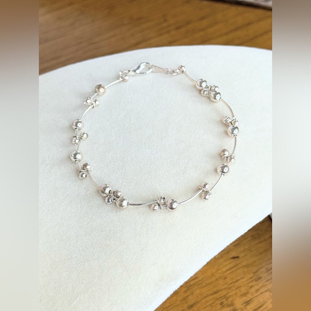 Sterling Silver Beaded Cluster Station Bracelet ~ 7” Delicate Design - Picture 4 of 8